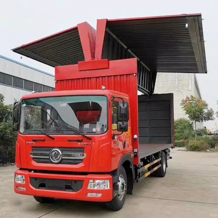 飞翼厢车